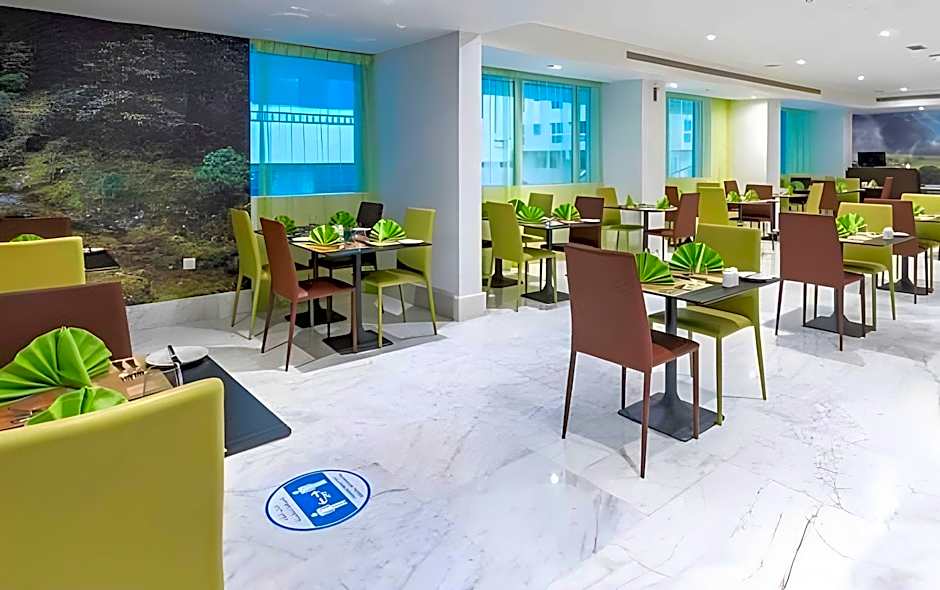 Gravity Hotel Abu Dhabi