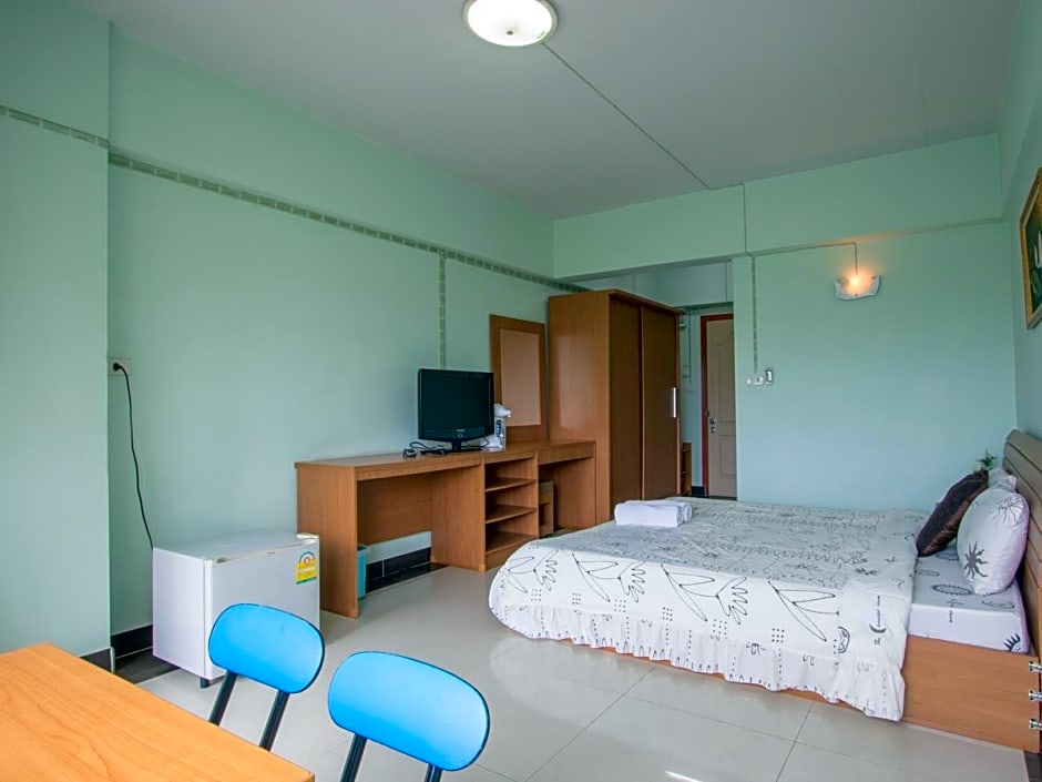 The Garden Place Bangkok (Ngamwongwan)