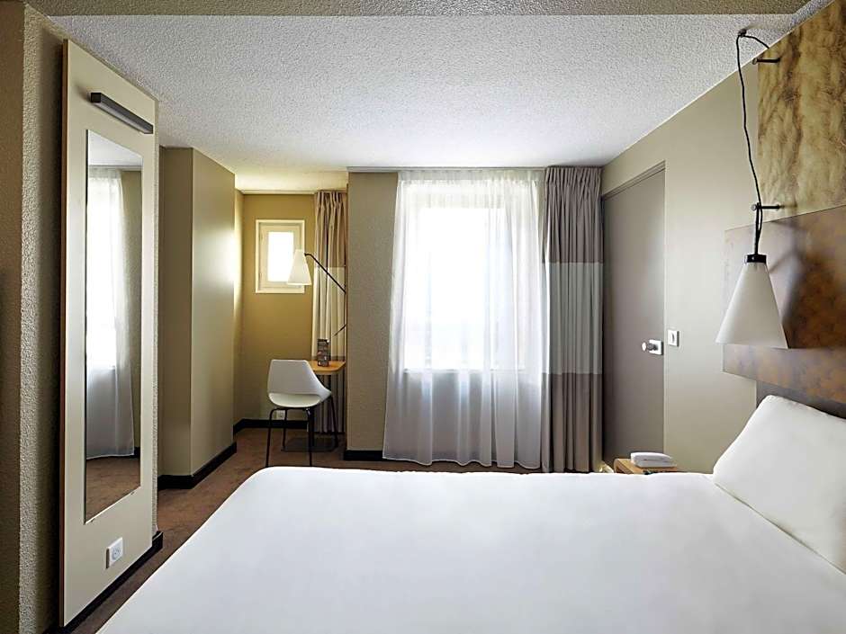 ibis Marne la Vallee Champs