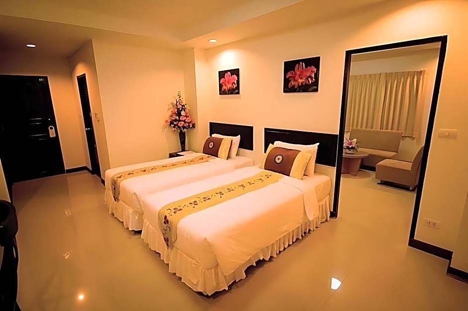 Sinsuvarn Airport Suite Hotel