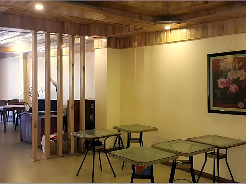 The Mountaineer Hotel – Sa Pa, PA
