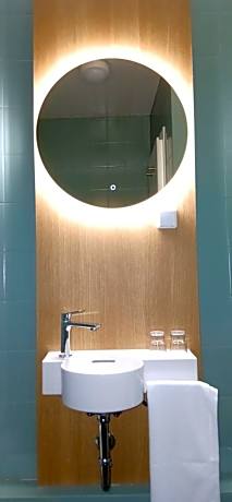 Small Twin Room