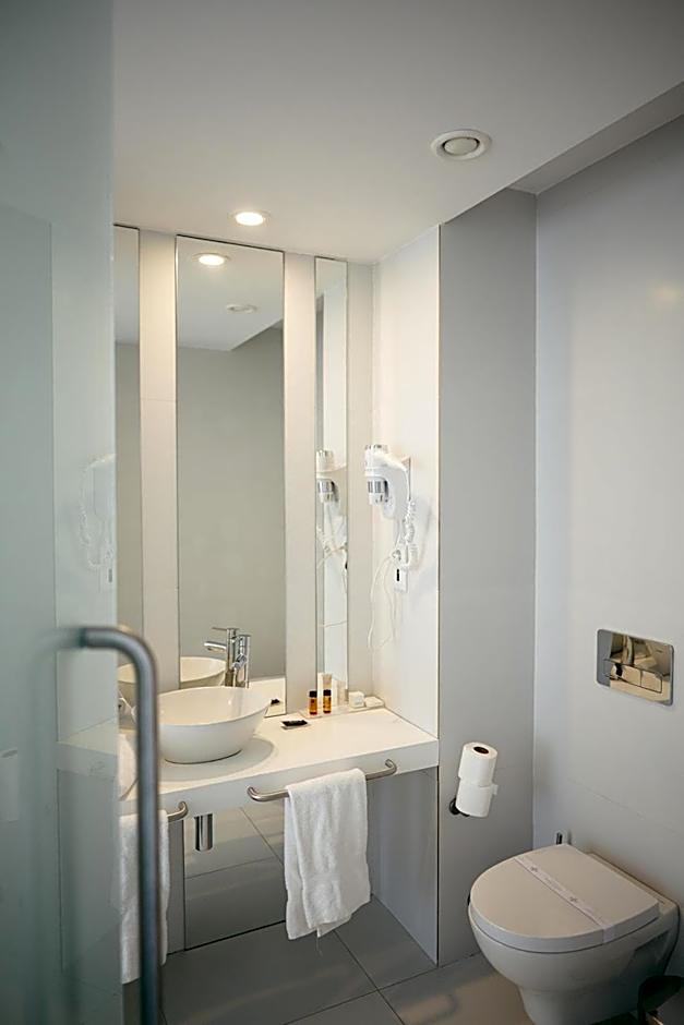 Macarico Beach Hotel