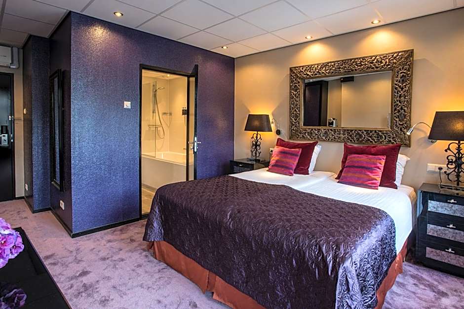 Hotel Sebastians