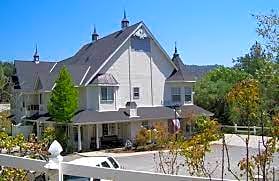 Hounds Tooth Inn