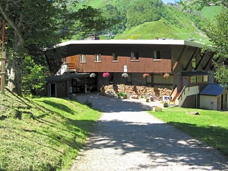 Auberge de Jeunesse HI Le Mont-Dore
