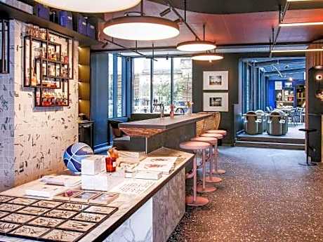 Tribe Paris Batignolles