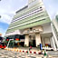Lee Gardens Plaza Hotel (SHA Extra Plus)