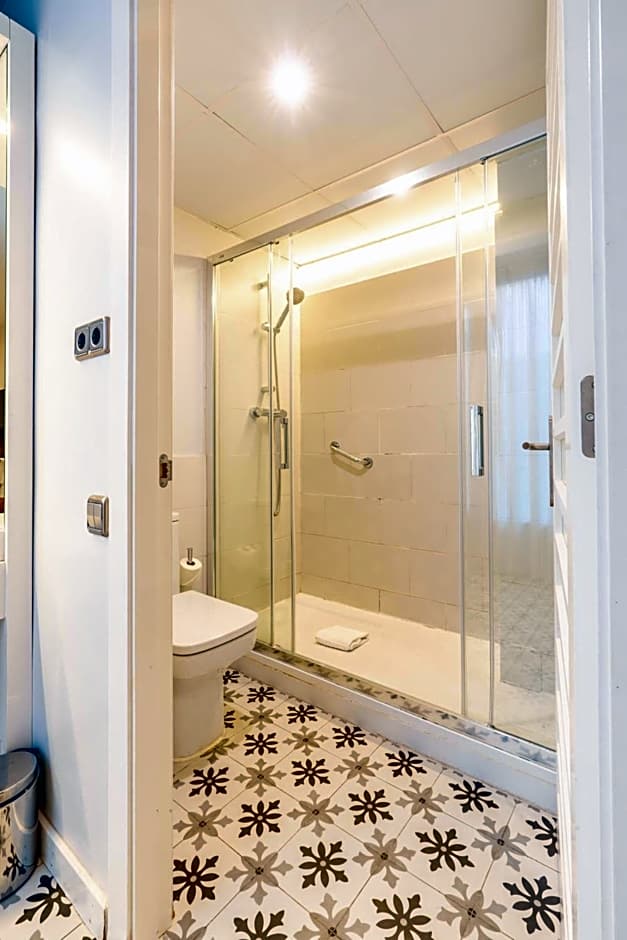 Serennia Fira Gran Via Exclusive Rooms