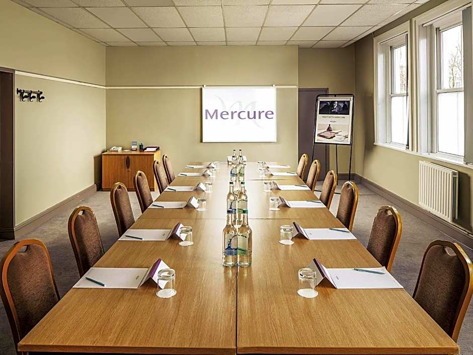 Mercure Maidstone Great Danes Hotel