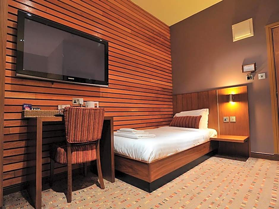 The Commercial Hotel