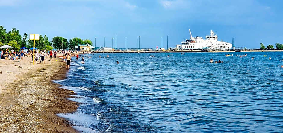 Coastal Suite #1 Cozy Suite #2 - Seacliff Beach Suites