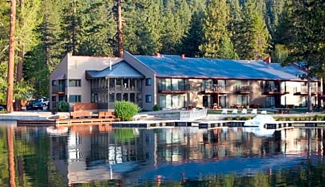 Donner Lake Village