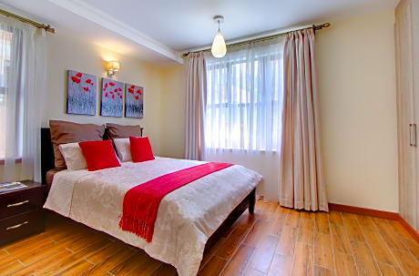 EXECUTIVE TWO BEDROOMS 3AD