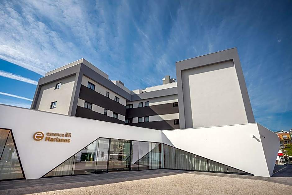 Essence Inn Marianos Hotel