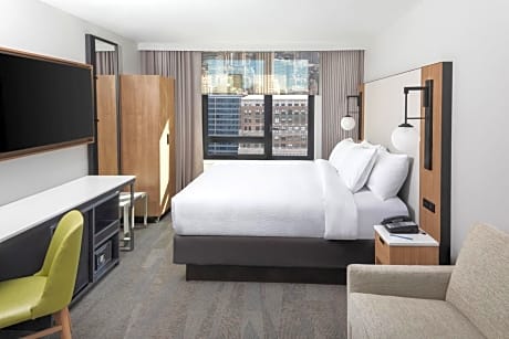Executive King, City View
