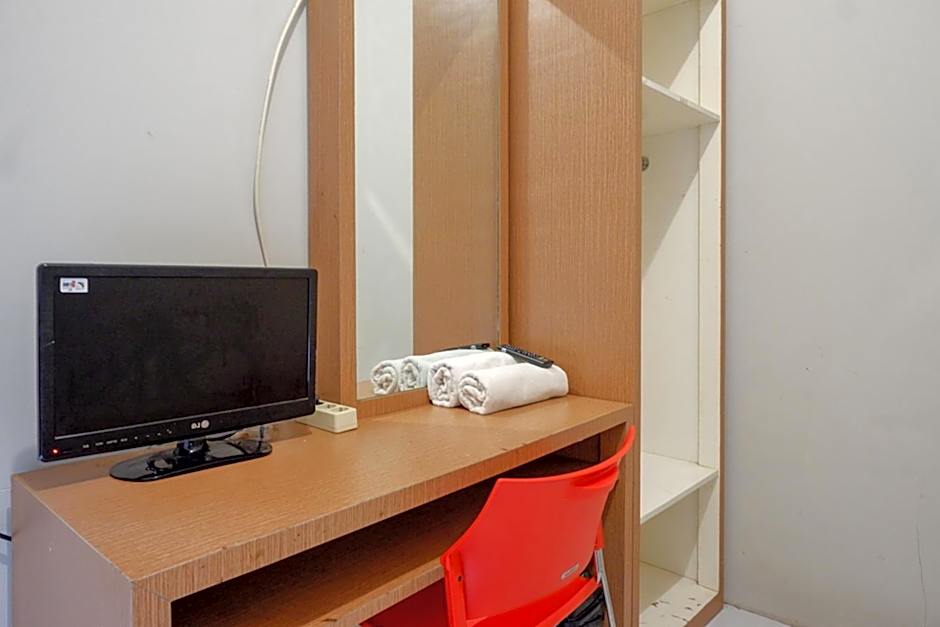 RedDoorz near Stasiun Tawang Semarang