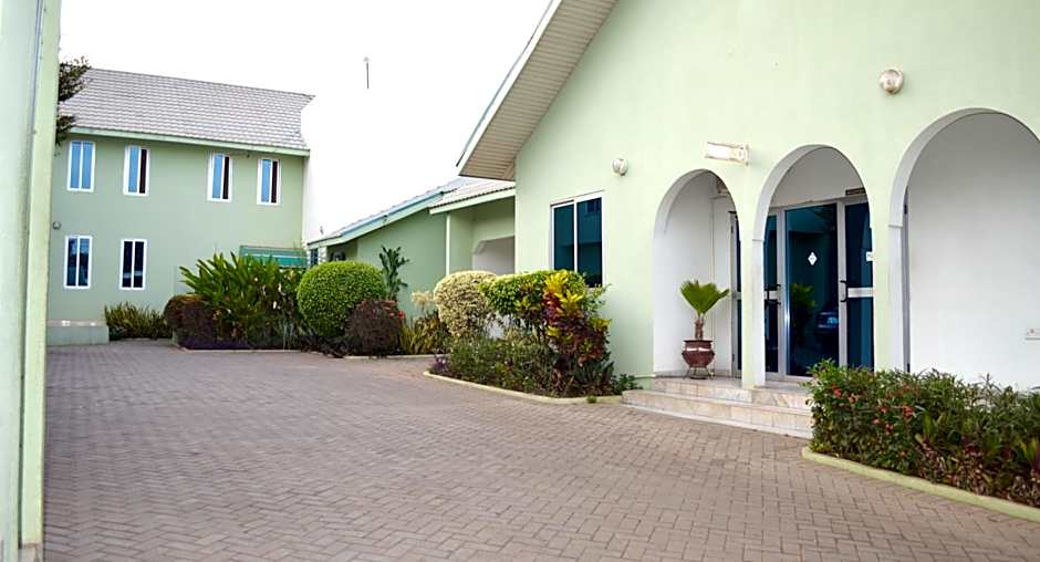 Monarch Hotel