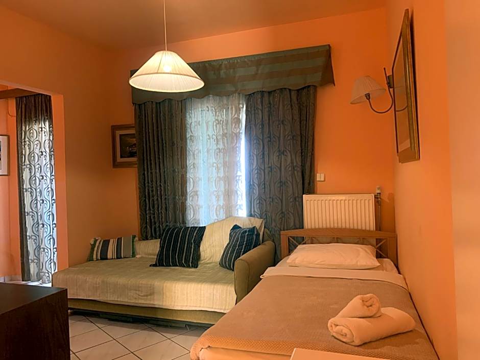 Polychrono Beach Hotel