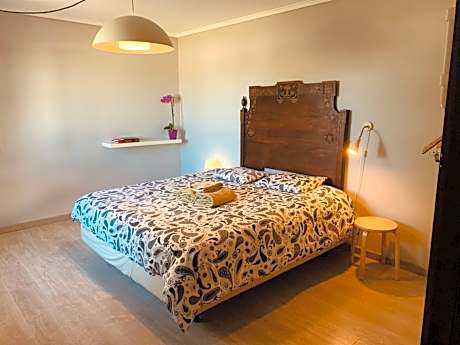 Deluxe 1 Double Bed or 2 Beds, River View