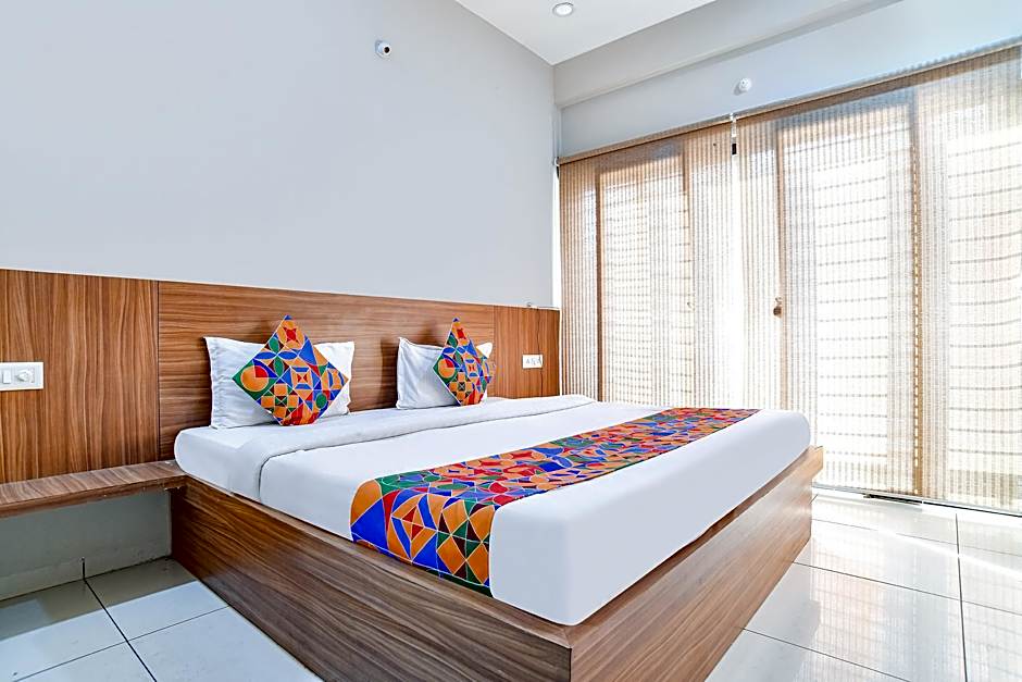 Fabexpress Alpine – Indore, OH