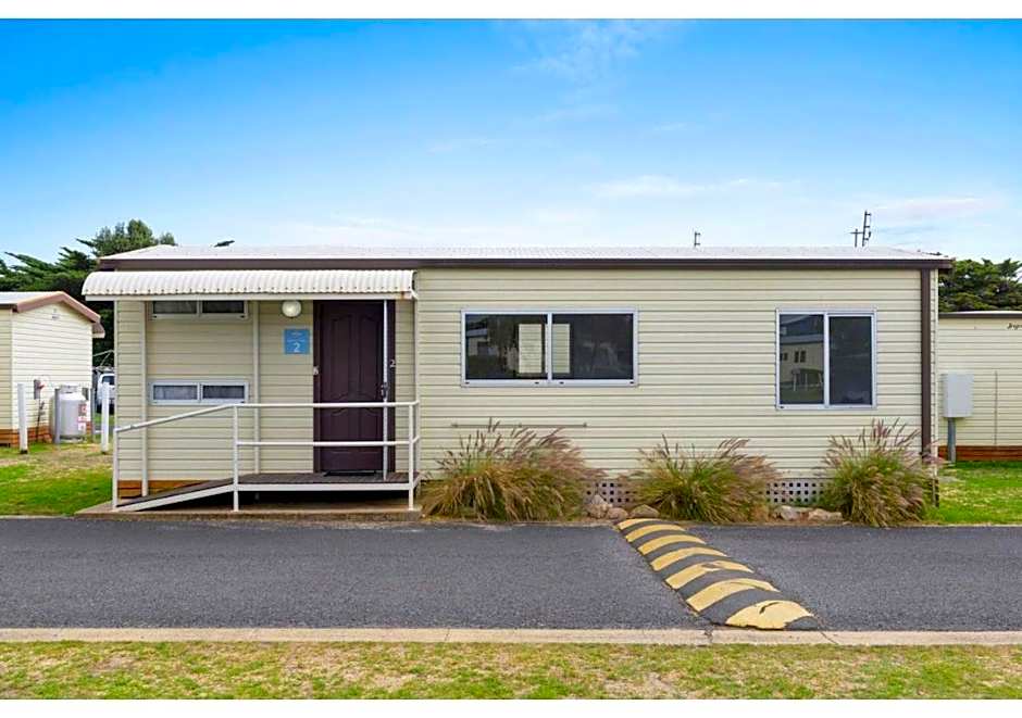 Standard 3 Bedroom Cabin — 9 fotoğraftan 1. fotoğraf