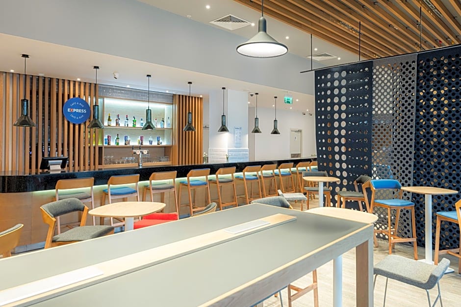 Holiday Inn Express - Astana - Turan By IHG