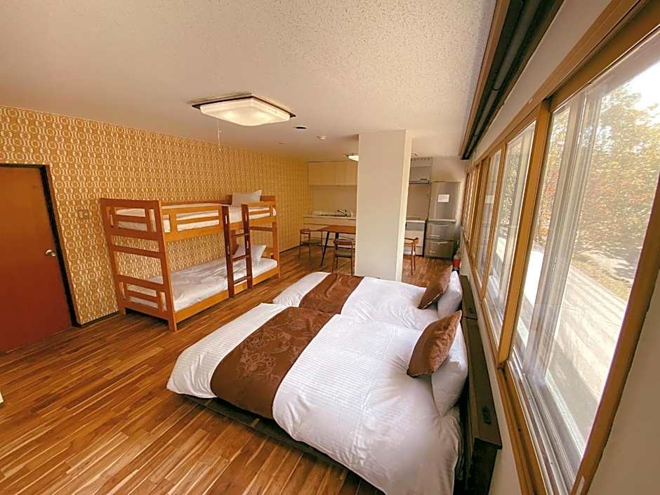 Nomad Hakuba
