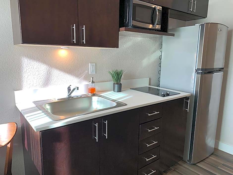 Solis Place in Old Town