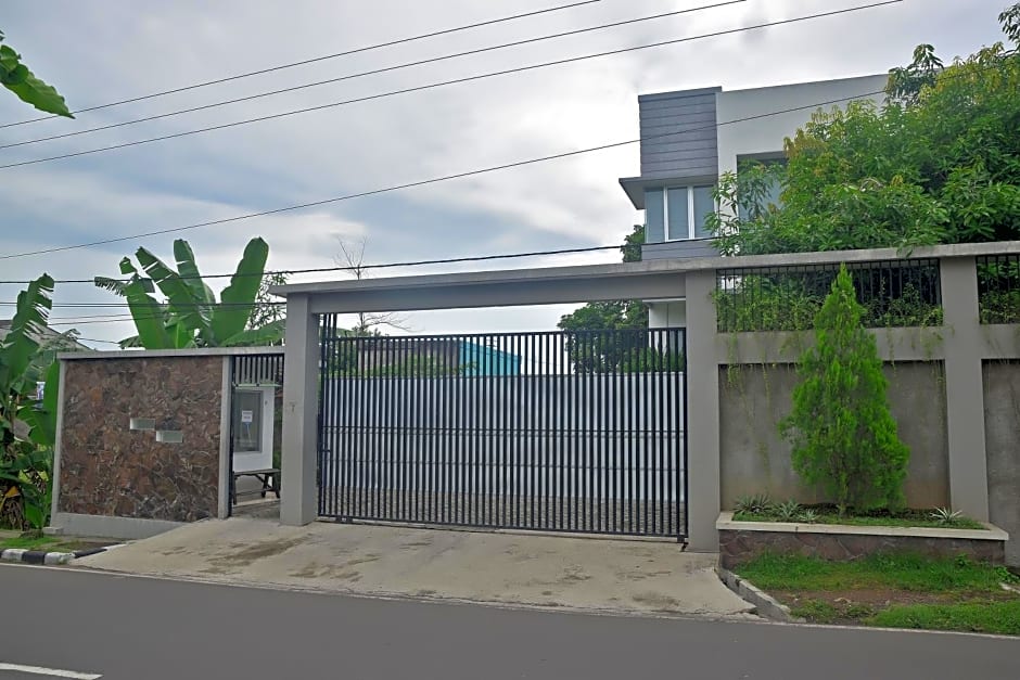 Footprints Xperience