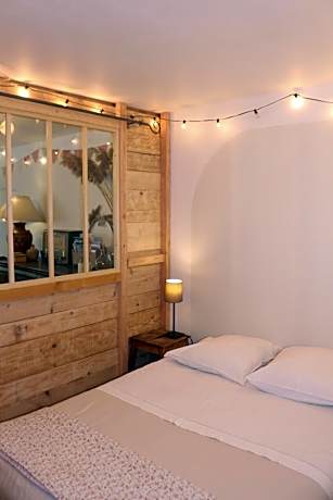 gîte Ferme St Pierre drôme, 2-4 personnes, prestations diverses