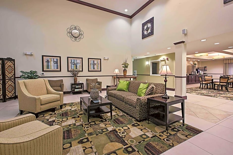 La Quinta Inn & Suites by Wyndham Lancaster