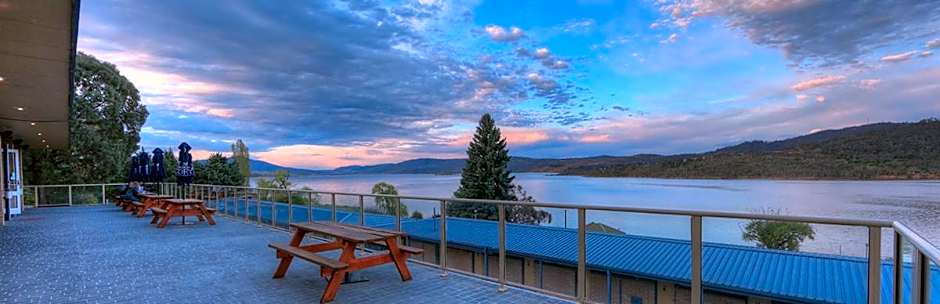 Lake Jindabyne Hotel