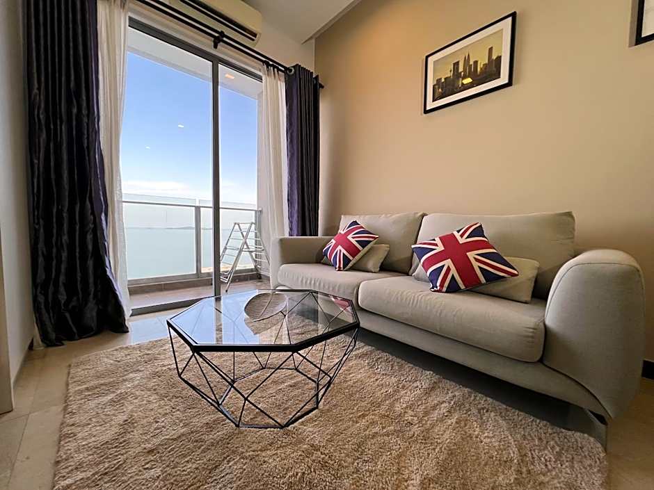 Attic Home Melaka Silverscape Residence & Jonker