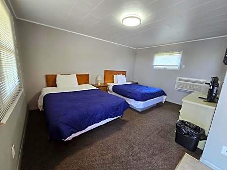 2 Full Beds Non-Smoking