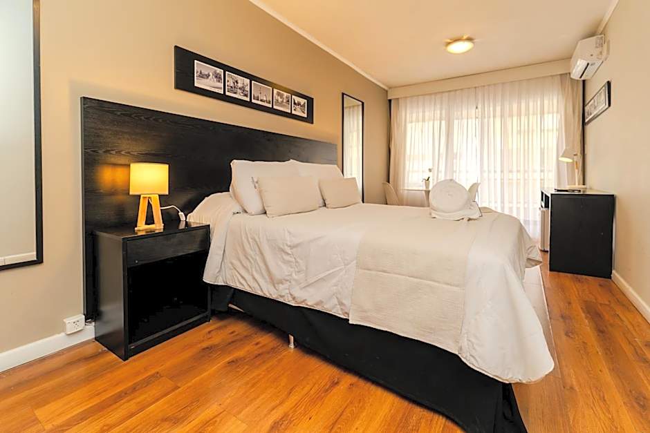 Pocitos Plaza Hotel