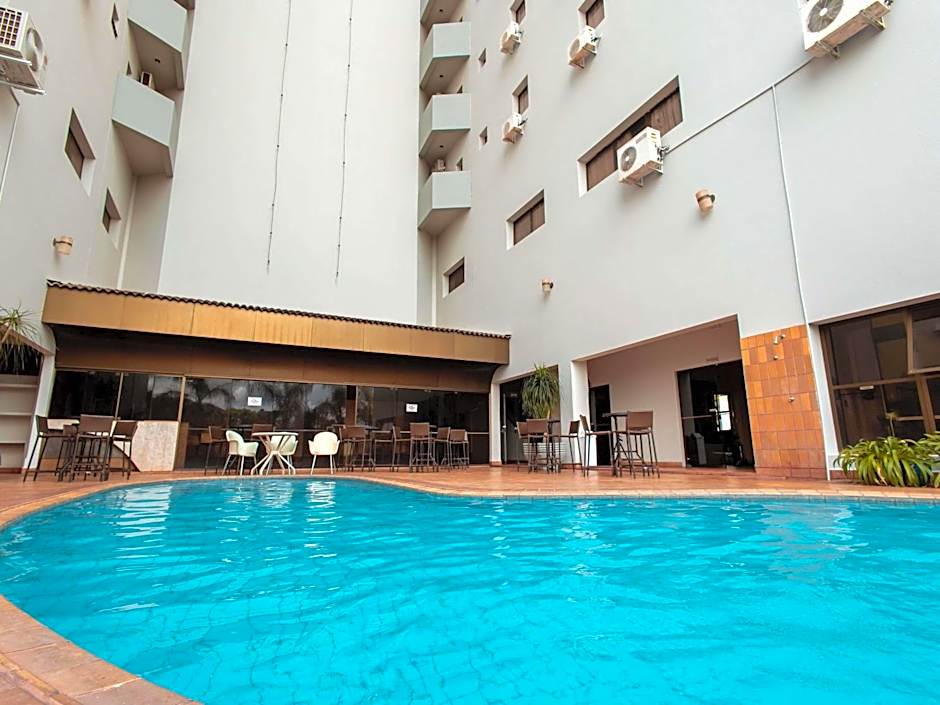Ibis Styles Presidente Prudente, Portal of the West