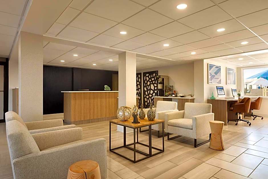 Surfbreak Virginia Beach Oceanfront, an Ascend Collection Hotel