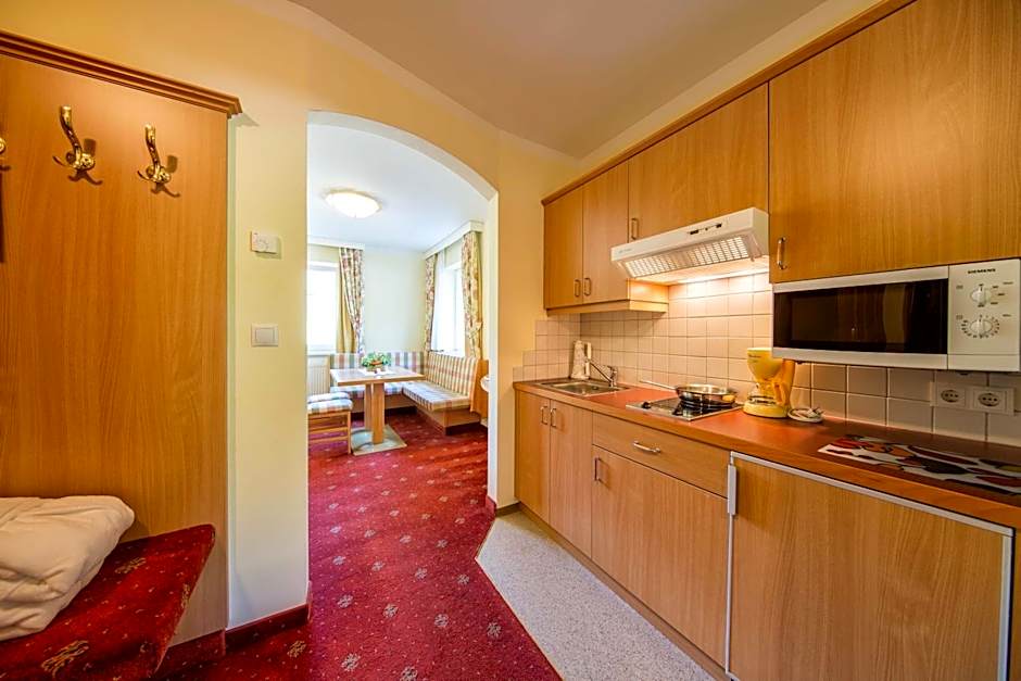 Residence Rossboden mit Hallenbad