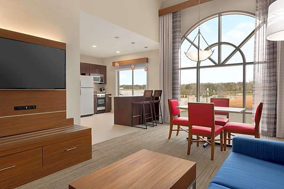 Holiday Inn Express Hotel & Suites Opelika Auburn By IHG