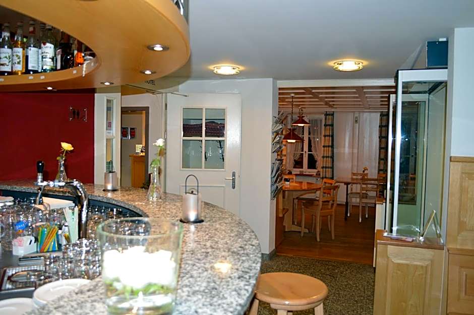 Hotel Garni Rösslipost