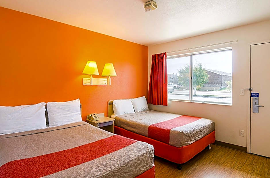 Motel 6-Laramie, WY