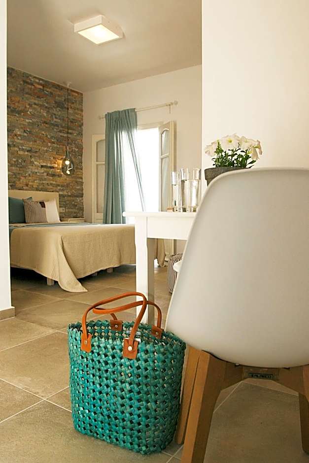 Anatoli Luxury Studios & Suites