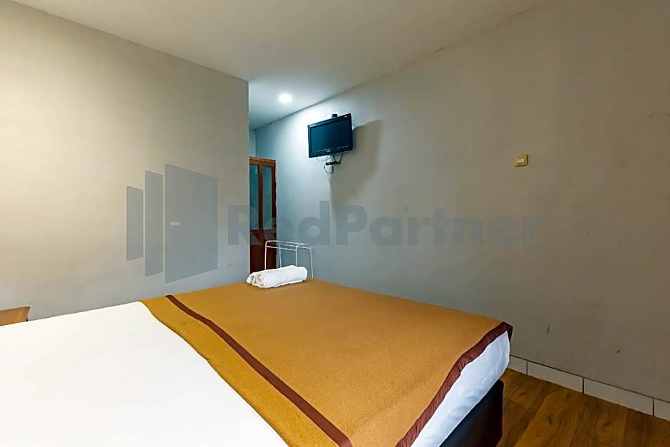 Yehezkiel Hotel Lembang Mitra RedDoorz