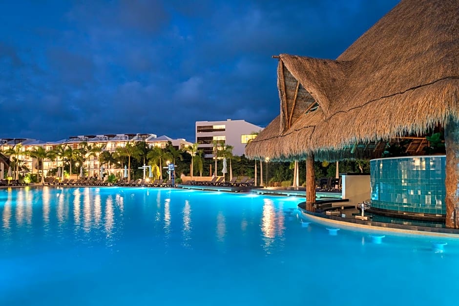 Ocean Riviera Paradise - All Inclusive