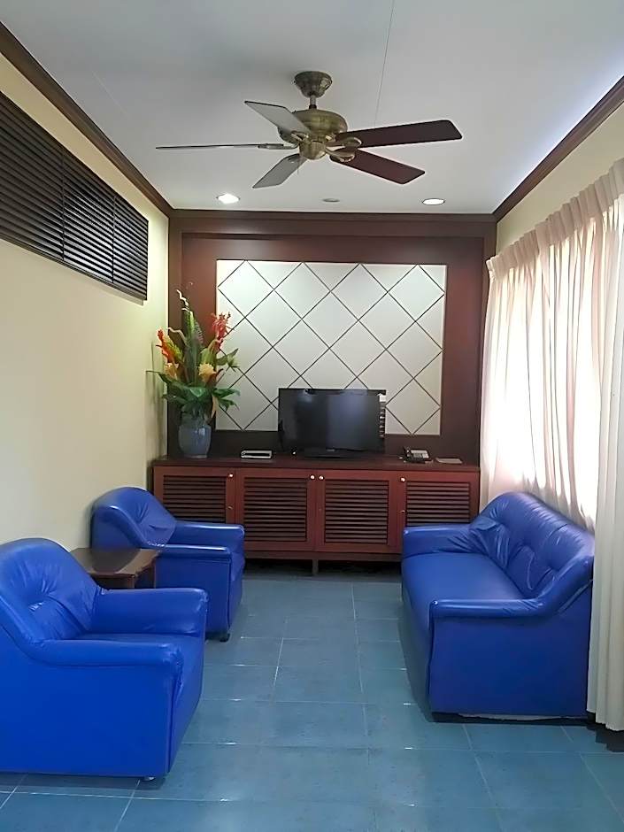 Dumaguete Royal Suite Inn