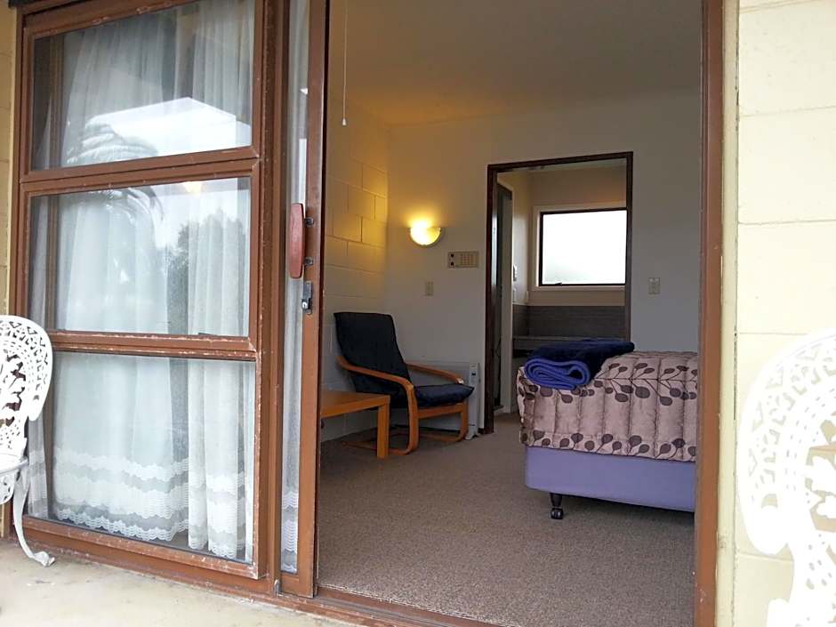 Orana Motor Inn & Restaurant