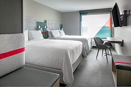 2 Queen Beds Standard