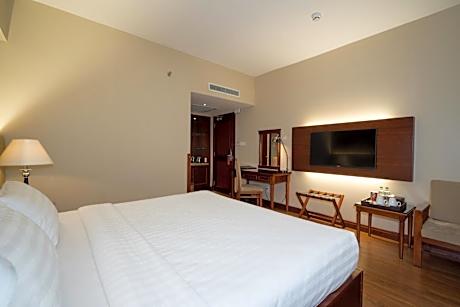 Executive King (no window)