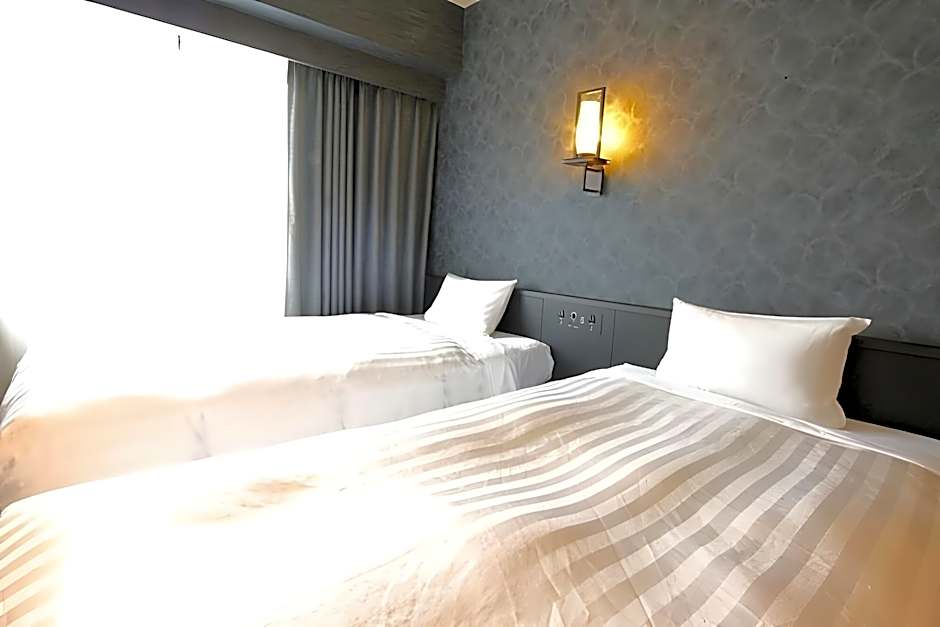 FP HOTELS South Namba